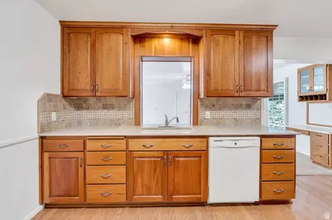 Kitchen - 634 E 400 N, Orem, UT 84097 photo 2 of 5