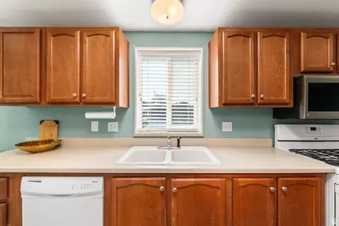296 E Vagabond Ave #101, Murray, UT 84107 photo 11