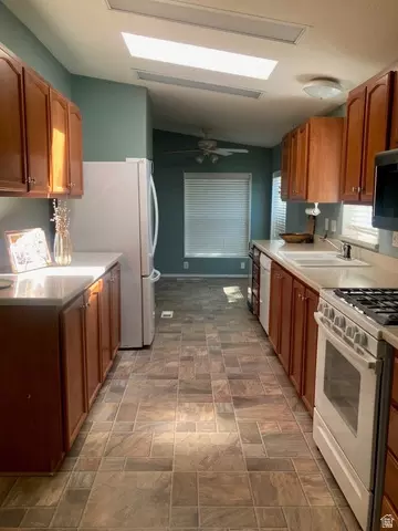 296 E Vagabond Ave #101, Murray, UT 84107 photo 4