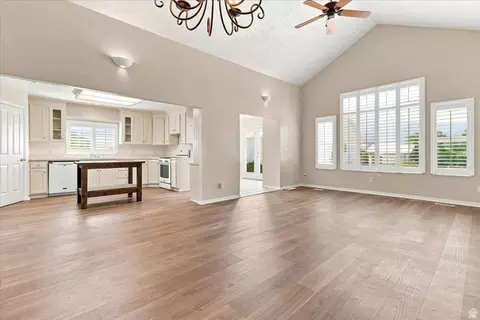 Living - 10000 N 6730 E, Spring City, UT 84662 photo 2 of 3