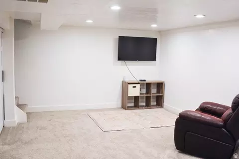 Living - 209 E 300 N, Smithfield, UT 84335 photo 2 of 2
