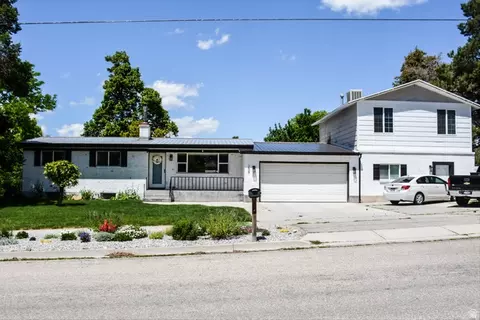 209 E 300 N, Smithfield, UT 84335