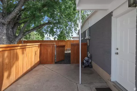 Exterior - 1016 N Monroe Blvd W, Ogden, UT 84404 photo 8 of 10