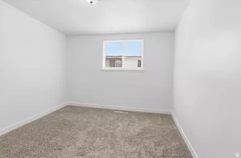 Bedroom - 1016 N Monroe Blvd W, Ogden, UT 84404 photo 3 of 8