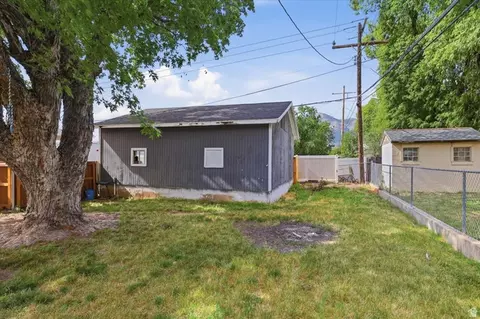 Exterior - 1016 N Monroe Blvd W, Ogden, UT 84404 photo 6 of 10
