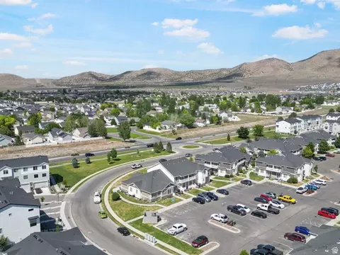 View/Area - 1754 E Skyline Dr #K2, Eagle Mountain, UT 84005 photo 3 of 6