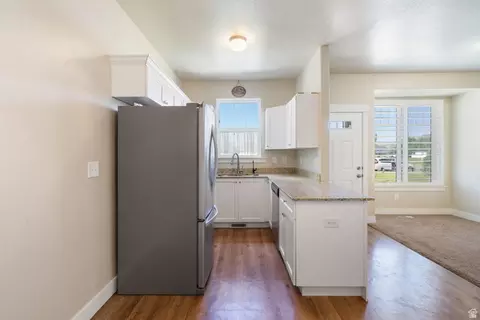 Kitchen - 1754 E Skyline Dr #K2, Eagle Mountain, UT 84005 photo 1 of 2