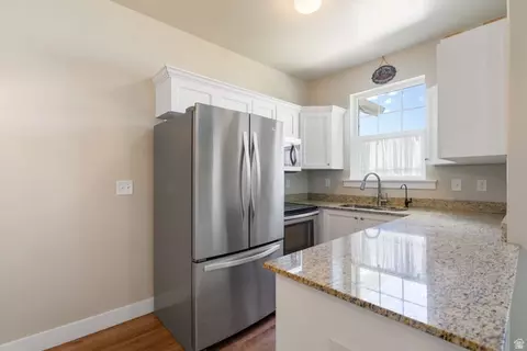 Kitchen - 1754 E Skyline Dr #K2, Eagle Mountain, UT 84005 photo 2 of 2