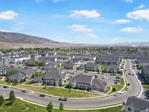 View/Area - 1754 E Skyline Dr #K2, Eagle Mountain, UT 84005 photo 5 of 6
