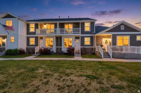 1754 E Skyline Dr #K2, Eagle Mountain, UT 84005