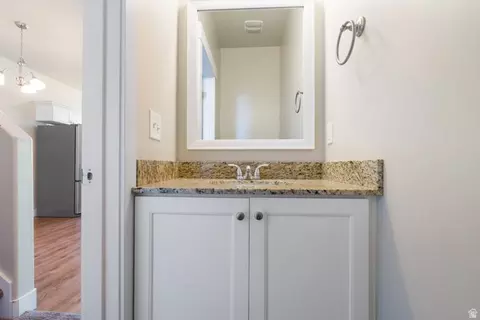 Bath - 1754 E Skyline Dr #K2, Eagle Mountain, UT 84005 photo 2 of 2