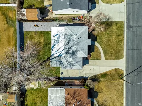 View/Area - 27 W Valley Dr, Murray, UT 84107 photo 17 of 18