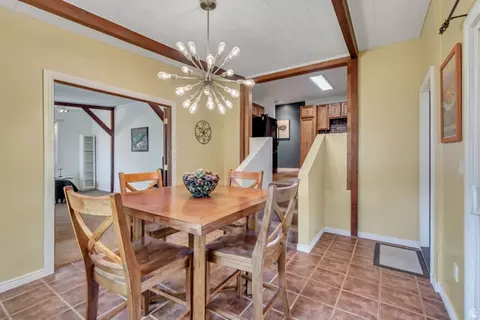 Dining - 27 W Valley Dr, Murray, UT 84107 photo 2 of 2
