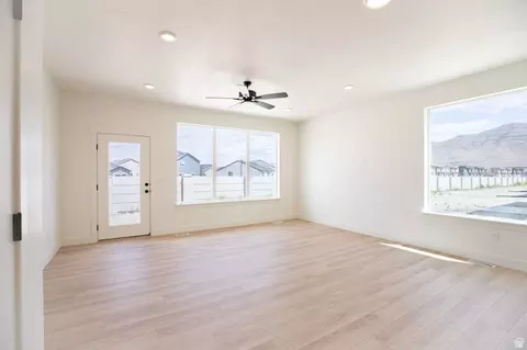 Living - 1673 E Rainbow Bridge Dr #LOT EAGLE, Eagle Mountain, UT 84005 photo 1 of 1