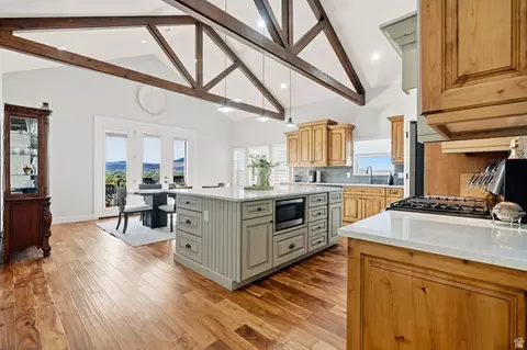 Kitchen - 3712 E Butterfield Rd, Eagle Mountain, UT 84005 photo 1 of 5