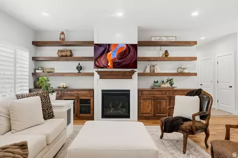 Living - 3712 E Butterfield Rd, Eagle Mountain, UT 84005 photo 1 of 2