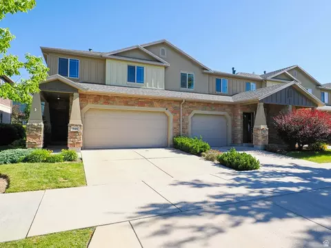 948 W Village Ln, Midvale, UT 84047