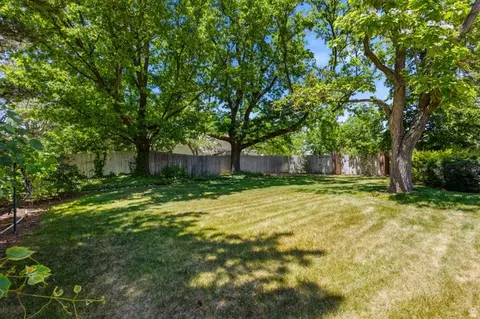 Exterior - 495 N 500 E, Orem, UT 84097 photo 7 of 13