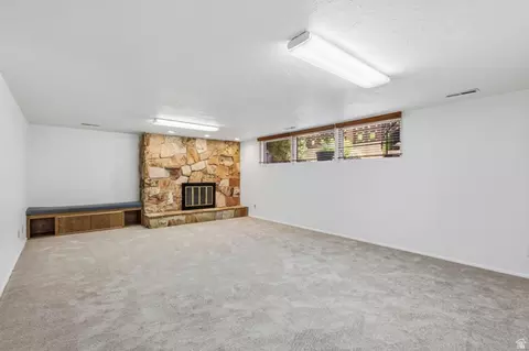 Living - 495 N 500 E, Orem, UT 84097 photo 3 of 3