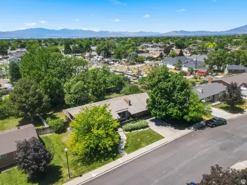 View/Area - 495 N 500 E, Orem, UT 84097 photo 3 of 6