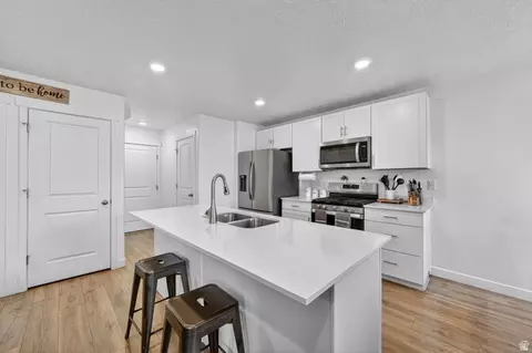 8580 W Bowie Dr, Magna, UT 84044