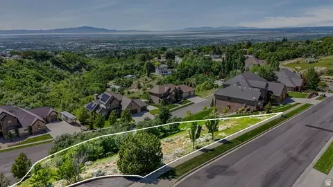 View/Area - 1596 E Millbrook Way S, Bountiful, UT 84010 photo 18 of 26
