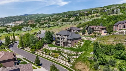 View/Area - 1596 E Millbrook Way S, Bountiful, UT 84010 photo 21 of 26