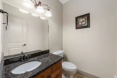 Bath - 1596 E Millbrook Way S, Bountiful, UT 84010 photo 11 of 18