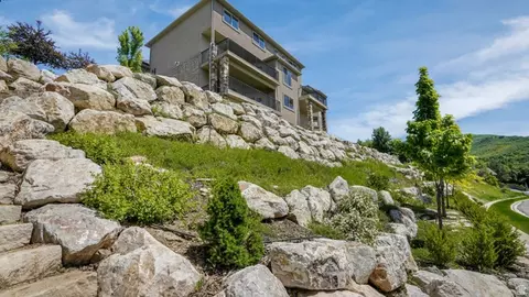 Exterior - 1596 E Millbrook Way S, Bountiful, UT 84010 photo 7 of 7