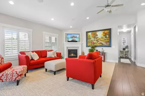 Living - 716 W 7950 S, Willard, UT 84340 photo 2 of 5