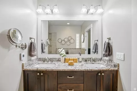 Bath - 716 W 7950 S, Willard, UT 84340 photo 2 of 5