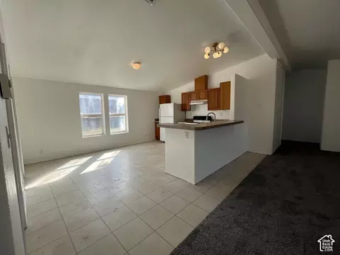 Living - 1430 E Huntcreek Dr, Moab, UT 84532 photo 2 of 3