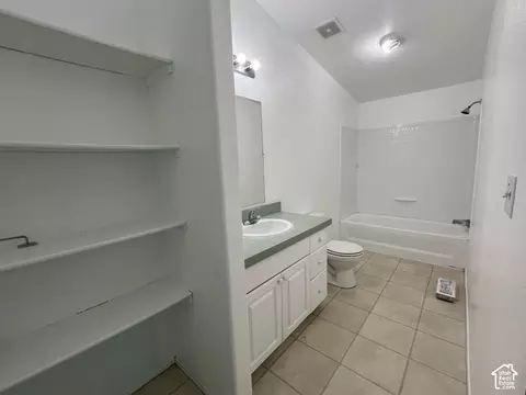 Bath - 1430 E Huntcreek Dr, Moab, UT 84532 photo 2 of 2