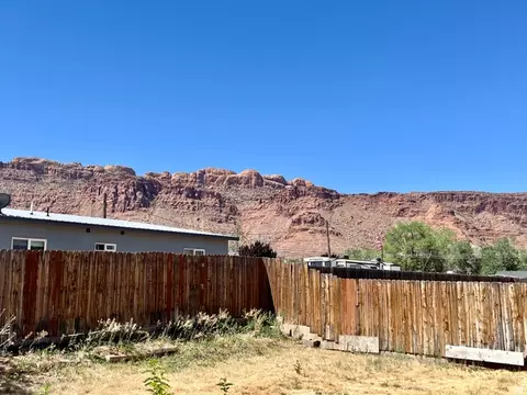 Exterior - 1430 E Huntcreek Dr, Moab, UT 84532 photo 4 of 5