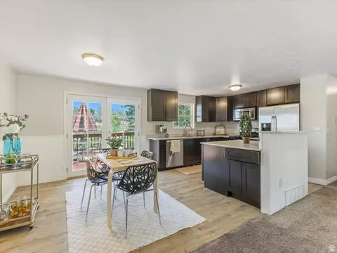 Kitchen - 1005 E Violet Dr S, Sandy, UT 84094 photo 2 of 4