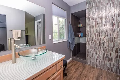 Bath - 10101 S Wasatch Blvd, Sandy, UT 84092 photo 2 of 5