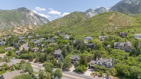 View/Area - 10101 S Wasatch Blvd, Sandy, UT 84092 photo 2 of 10