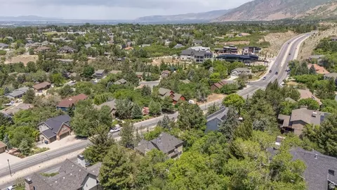 View/Area - 10101 S Wasatch Blvd, Sandy, UT 84092 photo 4 of 10