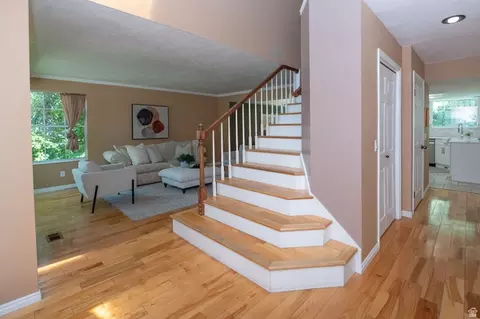 Entry Way - 10101 S Wasatch Blvd, Sandy, UT 84092 photo 1 of 2