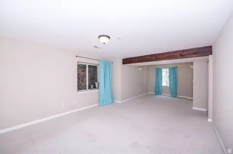 Bedroom - 10101 S Wasatch Blvd, Sandy, UT 84092 photo 8 of 9