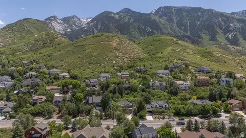 View/Area - 10101 S Wasatch Blvd, Sandy, UT 84092 photo 8 of 10