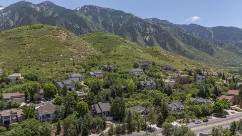 View/Area - 10101 S Wasatch Blvd, Sandy, UT 84092 photo 7 of 10