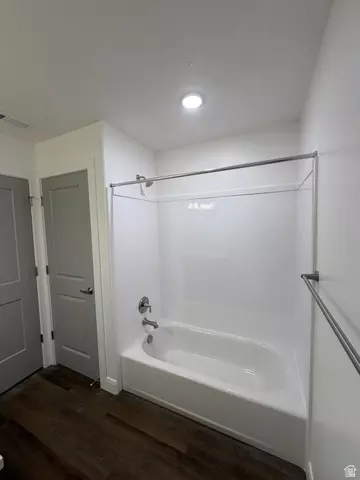 Bath - 832 N 250 E #A, Tooele, UT 84074 photo 2 of 2