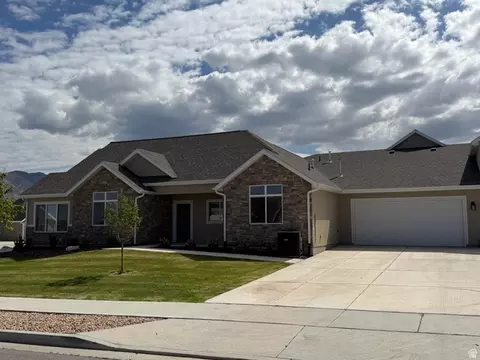 208 E 850 N #A, Tooele, UT 84074