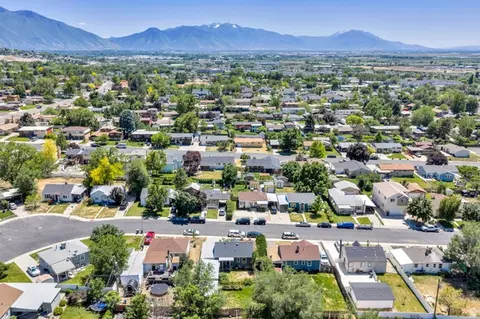 View/Area - 1257 E 520 S, Provo, UT 84606 photo 2 of 8