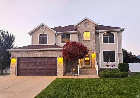 1037 E 1500 N, Layton, UT 84040