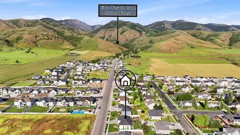 View/Area - 1058 E 300 S, Smithfield, UT 84335 photo 5 of 5
