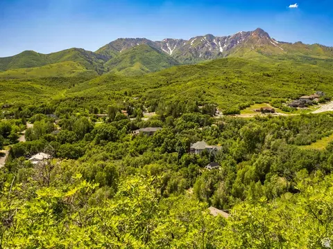 6540 Highland Dr, Mountain Green, UT 84050