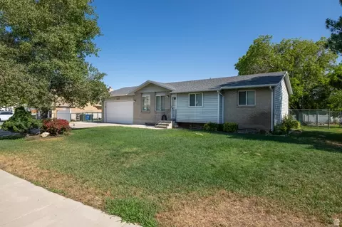 6452 W 3270 S, West Valley City, UT 84128