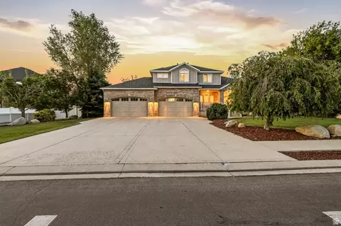 Exterior - 469 E 12000 S, Draper, UT 84020 photo 41 of 44